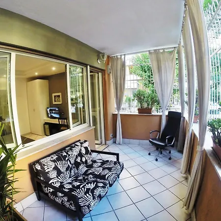 Tre R Bed & Breakfast 4*